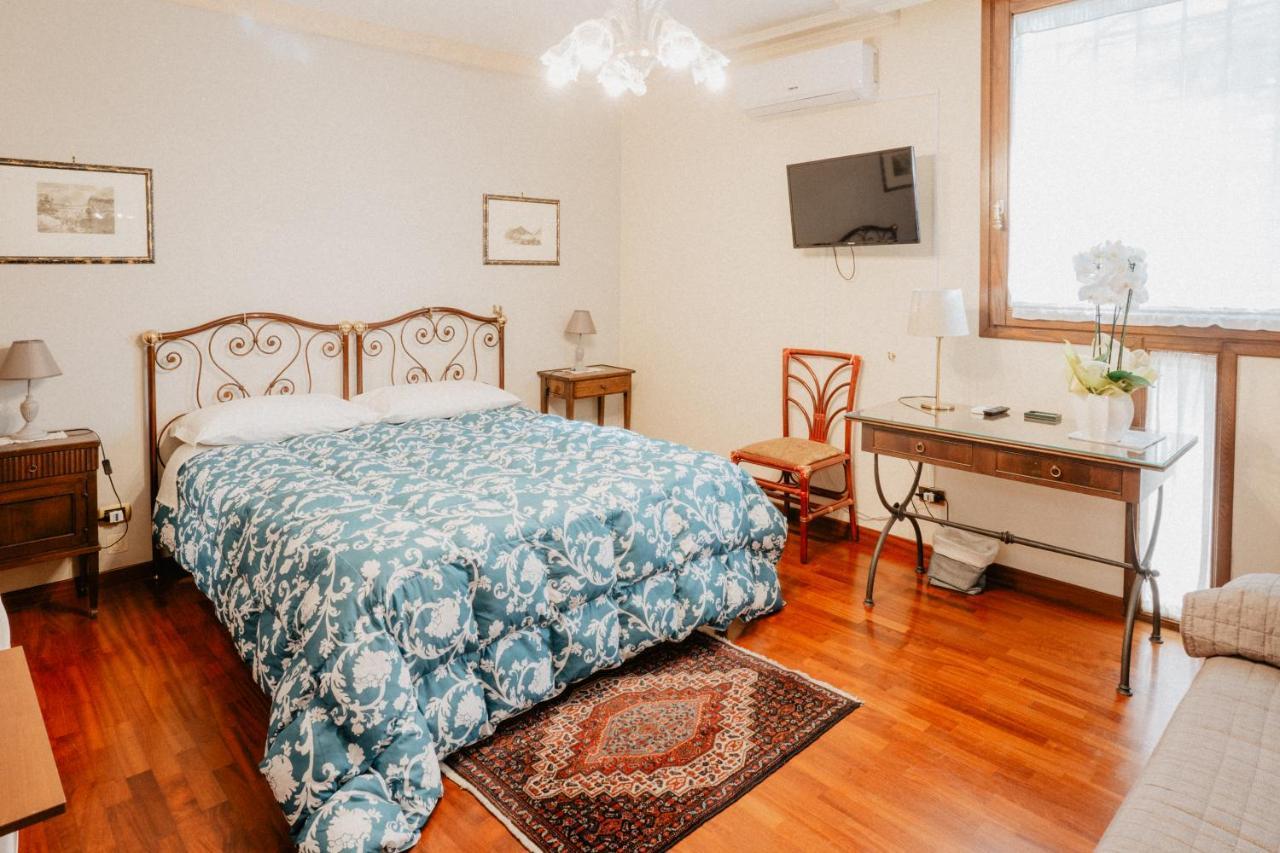 Villa Luigi XVI Ταράντο Εξωτερικό φωτογραφία