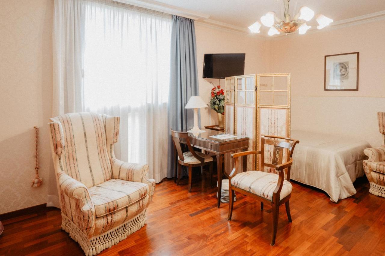 Villa Luigi XVI Ταράντο Εξωτερικό φωτογραφία